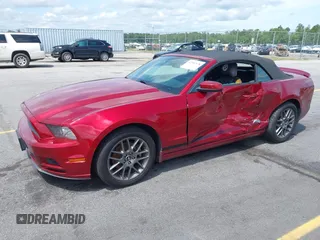 2014 Ford Mustang V6 with VIN 1ZVBP8EM4E5331248, listed as a IAAI auction lot 42202978 with 89,205 mi miles and . Bid and sale history available at DreamBid. Image 19.