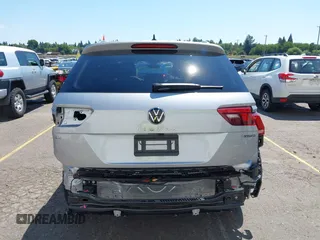 2024 Volkswagen Tiguan SE with VIN 3VV2B7AX6RM149564, listed as a IAAI auction lot 42686972 with 20,350 mi miles and . Bid and sale history available at DreamBid. Image 17.