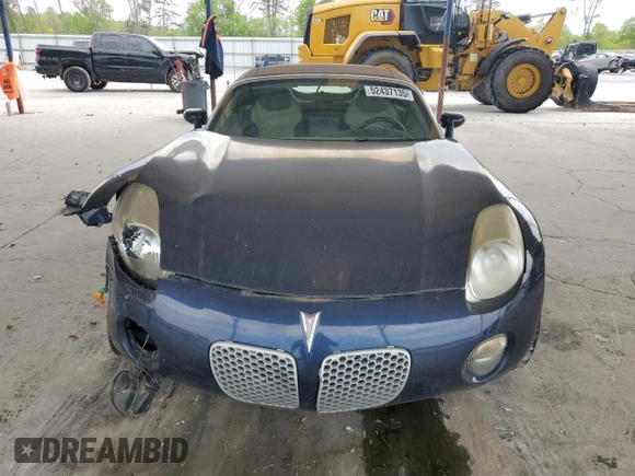 2007 Pontiac Solstice z VIN 1G2MB35B77Y108025, wystawiony jako Copart lot #52437135 z przebiegiem 150 528 mil mil oraz Szkoda całkowita • Salvage title. Historia ofert i sprzedaży dostępna na DreamBid. Obrazek 5.