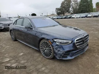 2022 Mercedes-Benz S 500 z VIN W1K6G6DB5NA110800, wystawiony jako Copart lot #48789035 z przebiegiem Nie podano mil oraz Szkoda całkowita • Salvage title. Historia ofert i sprzedaży dostępna na DreamBid. Obrazek 4.