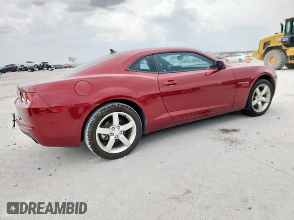 2010 Chevrolet Camaro 2LT with VIN 2G1FG1EVXA9153050, listed as a Copart auction lot 62687825 with 145,519 mi miles and Clean title. Bid and sale history available at DreamBid. Image 3.