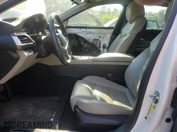 2016 Cadillac CT6 Luxury AWD z VIN 1G6KD5RS0GU165602, wystawiony jako Copart lot #61066485 z przebiegiem 46 006 mil mil oraz Szkoda całkowita • Salvage title. Historia ofert i sprzedaży dostępna na DreamBid. Obrazek 7.