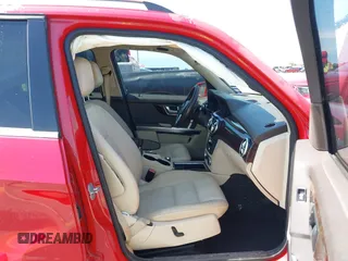 2014 Mercedes-Benz GLK 350 z VIN WDCGG5HB1EG307697, wystawiony jako IAAI lot #42228238 z przebiegiem 197 692 mil mil oraz . Historia ofert i sprzedaży dostępna na DreamBid. Obrazek 5.