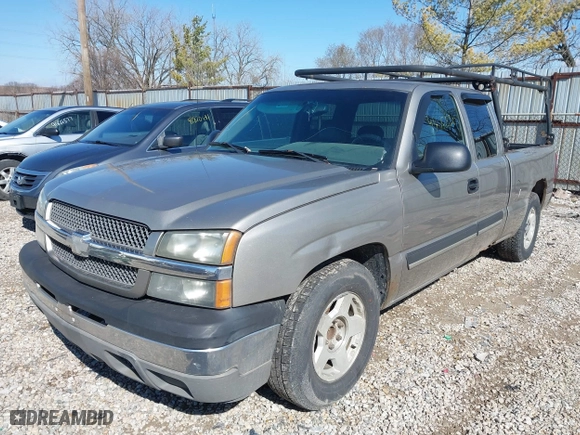 2003 Chevrolet Silverado 1500 LS with VIN 2GCEC19XX31393503, listed as a IAAI auction lot 41872530 with 392,529 mi miles. Bid and sale history available at carsss.com. Image 2.