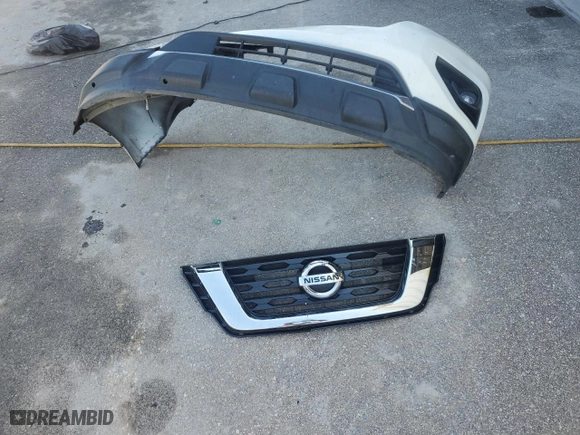 2018 Nissan Pathfinder SV with VIN 5N1DR2MM3JC625715, listed as a Copart auction lot 46948155 with 147,430 mi miles and Salvage Title. Bid and sale history available at carsss.com. Image 13.