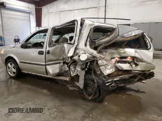 2005 Chevrolet Uplander with VIN 1GNDV03L65D253517, listed as a Copart auction lot 85584714 with 151,600 mi miles and Salvage Title. Bid and sale history available at carsss.com. Image 2.