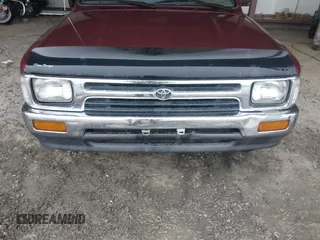 1994 Toyota Pickup DX with VIN JT4RN93P7R5102658, listed as a IAAI auction lot 41978357 with 177,464 mi miles and . Bid and sale history available at DreamBid. Image 6.
