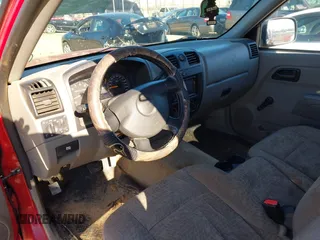 2004 Chevrolet Colorado LS Z71 with VIN 1GCDT196648210468, listed as a IAAI auction lot 41342300 with 206,478 mi miles. Bid and sale history available at carsss.com. Image 13.