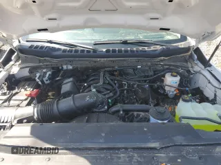 2024 Ford F-250 XL z VIN 1FTBF2BA4RED42236, wystawiony jako Copart lot #52189235 z przebiegiem Nie podano mil oraz Szkoda całkowita • Salvage title. Historia ofert i sprzedaży dostępna na DreamBid. Obrazek 11.