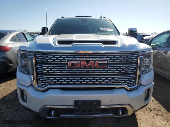 2020 GMC Sierra 2500HD Denali with VIN 1GT49REY0LF257980, listed as a Copart auction lot 48035205 with 45,858 mi miles and Salvage Title. Bid and sale history available at carsss.com. Image 5.