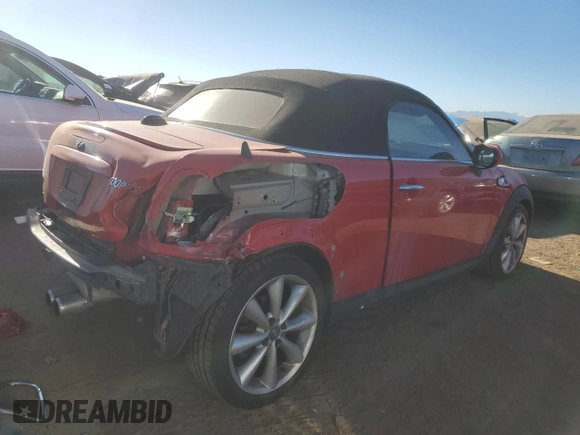 2013 MINI Roadster S z VIN WMWSY3C53DT566214, wystawiony jako Copart lot #83463854 z przebiegiem 69 877 mil mil oraz Szkoda całkowita • Salvage title. Historia ofert i sprzedaży dostępna na DreamBid. Obrazek 3.