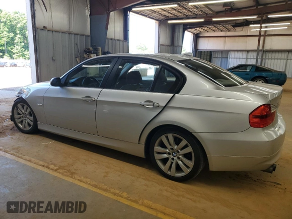2006 BMW 3 Series 325i with VIN WBAVB13546KR64463, listed as a Copart auction lot 55765055 with 236,997 mi miles and Salvage title. Bid and sale history available at DreamBid. Image 2.