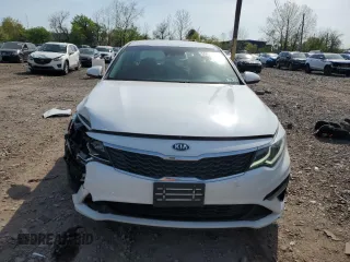 2020 Kia Optima LX with VIN 5XXGT4L34LG422083, listed as a Copart auction lot 55036985 with 67,312 mi miles and Salvage title. Bid and sale history available at DreamBid. Image 5.
