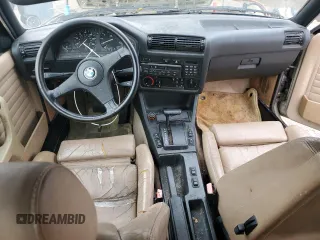 1988 BMW 3 Series z VIN WBABB2305J8860390, wystawiony jako Copart lot #80549114 z przebiegiem 73 054 mil mil oraz Czysty tytuł • Clean title. Historia ofert i sprzedaży dostępna na DreamBid. Obrazek 8.