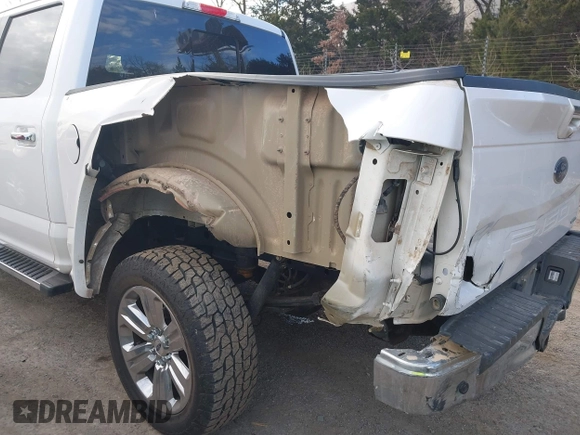 2018 Ford F-150 XL with VIN 1FTEW1EP6JKE65498, listed as a IAAI auction lot 41541186 with 167,974 mi miles and . Bid and sale history available at DreamBid. Image 6.