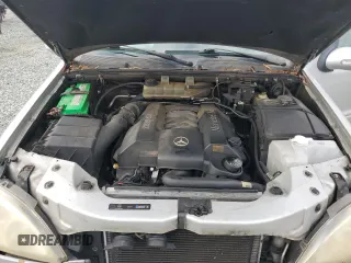 2005 Mercedes-Benz M 500 z VIN 4JGAB75E35A532559, wystawiony jako Copart lot #85321484 z przebiegiem 305 999 mil mil oraz Szkoda całkowita • Salvage title. Historia ofert i sprzedaży dostępna na DreamBid. Obrazek 14.