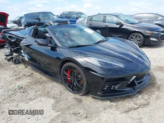 2023 Chevrolet Corvette 3LT z VIN 1G1YC3D4XP5133377, wystawiony jako IAAI lot #42205597 z przebiegiem 6 202 mil mil oraz . Historia ofert i sprzedaży dostępna na DreamBid. Obrazek 1.
