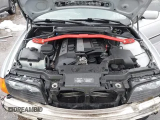 2000 BMW 3 Series 328i with VIN WBAAM533XYEJ40578, listed as a IAAI auction lot 42497924 with Not provided miles and . Bid and sale history available at DreamBid. Image 10.