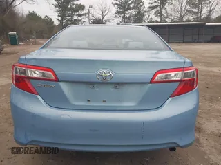 2012 Toyota Camry L with VIN 4T1BF1FK7CU598263, listed as a IAAI auction lot 41475685 with 192,406 mi miles. Bid and sale history available at carsss.com. Image 16.