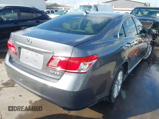 2012 Lexus ES with VIN JTHBK1EG5C2485256, listed as a IAAI auction lot 42022200 with 117,675 mi miles. Bid and sale history available at carsss.com. Image 4.