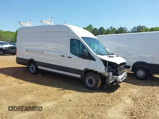 2021 Ford Transit Cargo z VIN 1FTBW3X88MKA42155, wystawiony jako IAAI lot #41988889 z przebiegiem 74 643 mil mil oraz . Historia ofert i sprzedaży dostępna na DreamBid. Obrazek 1.