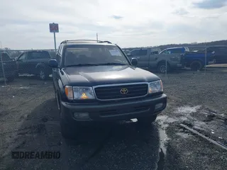 2002 Toyota Land Cruiser with VIN JTEHT05J122018974, listed as a IAAI auction lot 41543290 with 266,926 mi miles. Bid and sale history available at carsss.com. Image 12.