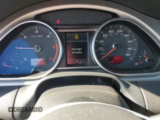 2011 Audi Q7 Premium Plus with VIN WA1LMAFE7BD000156, listed as a Copart auction lot 88290975 with 211,111 mi miles and Salvage title. Bid and sale history available at DreamBid. Image 9.
