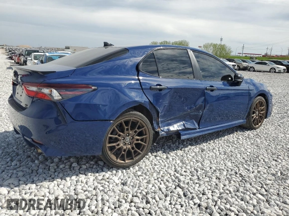 2023 Toyota Camry SE z VIN 4T1T11BK1PU093205, wystawiony jako Copart lot #89201455 z przebiegiem 47 583 mil mil oraz Szkoda całkowita • Salvage title. Historia ofert i sprzedaży dostępna na DreamBid. Obrazek 3.