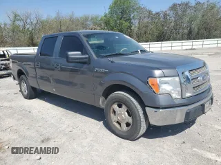 2010 Ford F-150 XL with VIN 1FTFW1CV7AFB33746, listed as a Copart auction lot 52814145 with 214,777 mi miles and Clean Title. Bid and sale history available at DreamBid. Image 4.