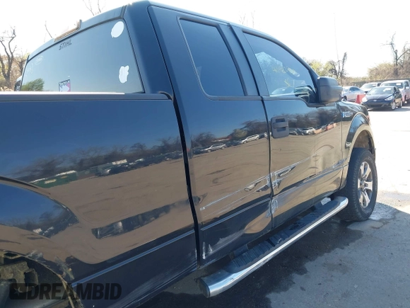 2013 Ford F-150 XL z VIN 1FTFX1EF5DKE91460, wystawiony jako IAAI lot #41922930 z przebiegiem 164 784 mil mil oraz . Historia ofert i sprzedaży dostępna na DreamBid. Obrazek 19.