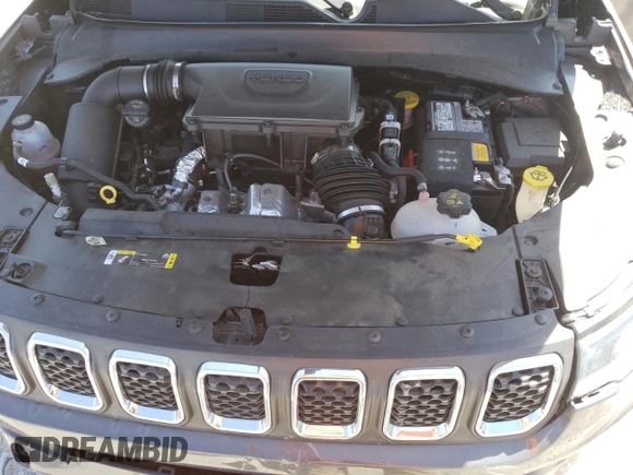 2023 Jeep Compass Latitude Lux z VIN 3C4NJDFNXPT571635, wystawiony jako Copart lot #49438395 z przebiegiem 12 019 mil mil oraz Szkoda całkowita • Salvage title. Historia ofert i sprzedaży dostępna na DreamBid. Obrazek 12.