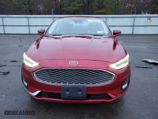 2019 Ford Fusion Energi Titanium with VIN 3FA6P0SU4KR212494, listed as a Copart auction lot 73422882 with 40,063 mi miles. Bid and sale history available at carsss.com. Image 5.