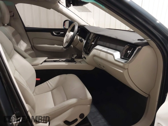 2019 Volvo XC60 Momentum с VIN LYV102RK3KB380784, выставлен на аукционе IAAI как лот 42344137 с пробегом 61 315 миль миль и . История ставок и продаж доступна на DreamBid. Изображение 5.