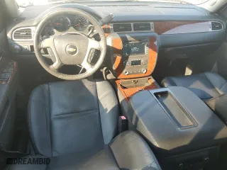2011 Chevrolet Avalanche LTZ with VIN 3GNMCGE02BG335552, listed as a Copart auction lot 46459715 with 193,625 mi miles and Salvage Title. Bid and sale history available at carsss.com. Image 8.