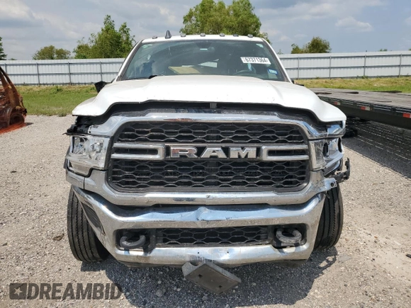 2022 Ram 5500 Tradesman с VIN 3C7WRNFL0NG150615, выставлен на аукционе Copart как лот 67371364 с пробегом 55 937 миль миль и Списание • Salvage title. История ставок и продаж доступна на DreamBid. Изображение 5.