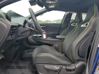 2024 Kia EV6 GT z VIN KNDC5DLE9R5219763, wystawiony jako Copart lot #50449205 z przebiegiem 360 mil mil oraz Szkoda całkowita • Salvage title. Historia ofert i sprzedaży dostępna na DreamBid. Obrazek 7.