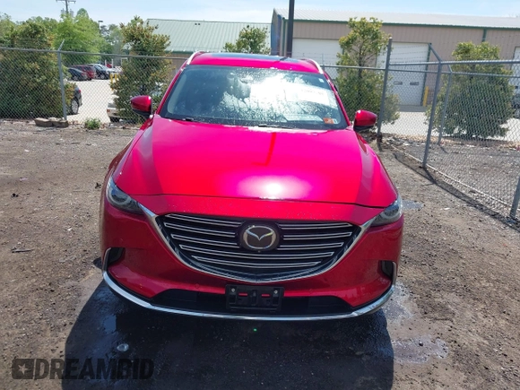 2020 Mazda CX-9 Signature with VIN JM3TCBEY4L0413789, listed as a IAAI auction lot 42097188 with 102,541 mi miles and . Bid and sale history available at carsss.com. Image 12.