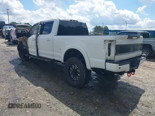 2018 Ford F-250 XL с VIN 1FT7W2BT5JEC74010, выставлен на аукционе IAAI как лот 42251090 с пробегом Не указан миль и . История ставок и продаж доступна на DreamBid. Изображение 3.