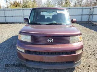 2005 Scion xB z VIN JTLKT324150184653, wystawiony jako Copart lot #51515965 z przebiegiem 290 152 mil mil oraz Szkoda całkowita • Salvage title. Historia ofert i sprzedaży dostępna na DreamBid. Obrazek 5.