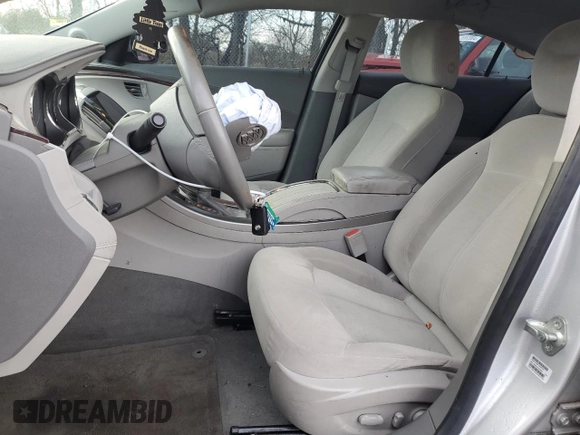 2013 Buick LaCrosse с VIN 1G4GA5E38DF120929, выставлен на аукционе Copart как лот 85129384 с пробегом 121 425 миль миль и Списание • Salvage title. История ставок и продаж доступна на DreamBid. Изображение 7.