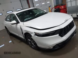 2024 Honda Accord EX с VIN 1HGCY1F30RA065145, выставлен на аукционе IAAI как лот 41547810 с пробегом 14 373 миль миль и . История ставок и продаж доступна на DreamBid. Изображение 1.