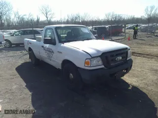 2006 Ford Ranger XL with VIN 1FTYR10D86PA56088, listed as a IAAI auction lot 41770658 with 186,864 mi miles. Bid and sale history available at carsss.com. Image 1.
