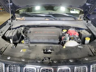 2020 Jeep Compass Latitude z VIN 3C4NJDBB3LT107172, wystawiony jako Copart lot #60655765 z przebiegiem 12 822 mil mil oraz Szkoda całkowita • Salvage title. Historia ofert i sprzedaży dostępna na DreamBid. Obrazek 12.