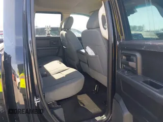 2013 Ram 1500 ST z VIN 1C6RR7FP8DS611213, wystawiony jako IAAI lot #41384202 z przebiegiem 155 734 mil mil oraz . Historia ofert i sprzedaży dostępna na DreamBid. Obrazek 8.