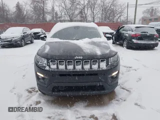 2020 Jeep Compass Latitude with VIN 3C4NJDBB8LT231115, listed as a IAAI auction lot 41254345 with 95,721 mi miles. Bid and sale history available at carsss.com. Image 12.