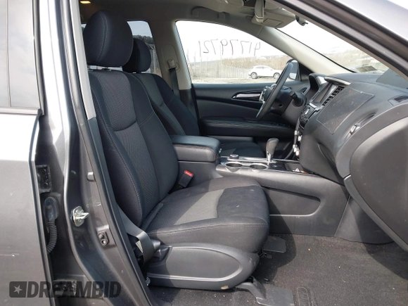 2019 Nissan Pathfinder SV с VIN 5N1DR2MM4KC588918, выставлен на аукционе IAAI как лот 41779721 с пробегом 73 782 миль миль и . История ставок и продаж доступна на DreamBid. Изображение 5.