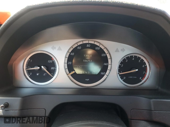 2008 Mercedes-Benz C 300 Sport с VIN WDDGF54X48R033405, выставлен на аукционе Copart как лот 54579615 с пробегом 186 751 миль миль и Списание • Salvage title. История ставок и продаж доступна на DreamBid. Изображение 9.