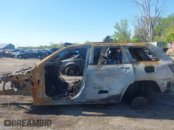 2019 Jeep Grand Cherokee Limited with VIN 1C4RJFBGXKC841083, listed as a IAAI auction lot 42232508 with Not provided miles and . Bid and sale history available at DreamBid. Image 13.