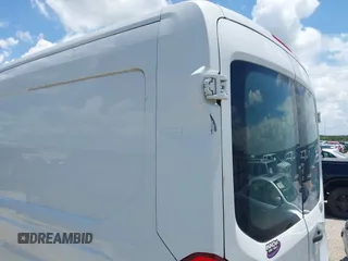 2015 Ford Transit Cargo с VIN 1FTYR2CG0FKA15544, выставлен на аукционе IAAI как лот 42522021 с пробегом 310 509 миль миль и . История ставок и продаж доступна на DreamBid. Изображение 6.
