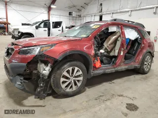 2020 Subaru Outback Premium with VIN 4S4BTACC5L3215352, listed as a Copart auction lot 48101975 with 45,770 mi miles and Salvage Title. Bid and sale history available at carsss.com. Image 1.